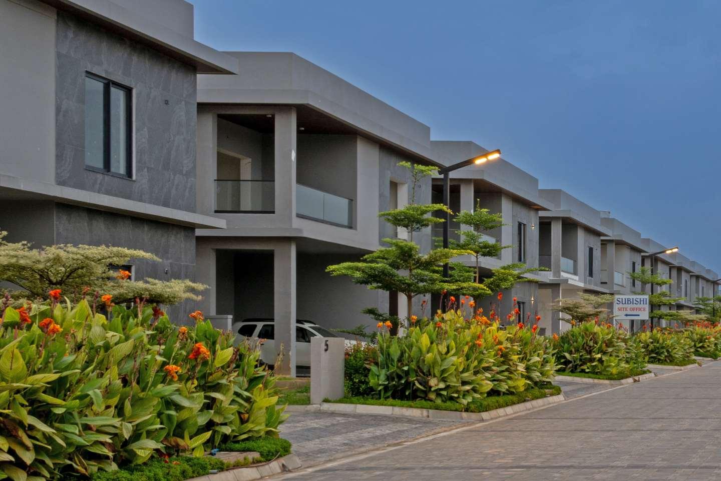 Subishi Forest Edge Luxury Homes